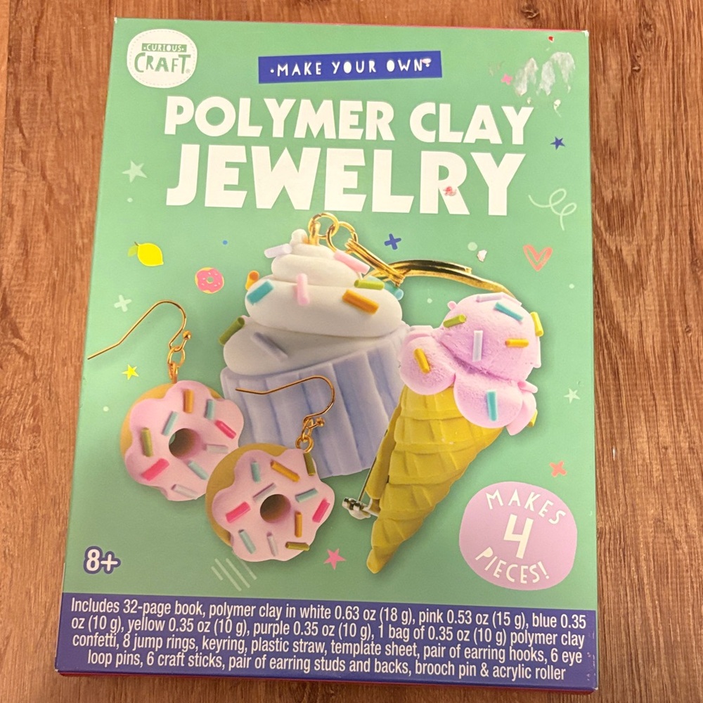 NWT Hinkler Polymer Clay Jewelry Kit Ages 8+